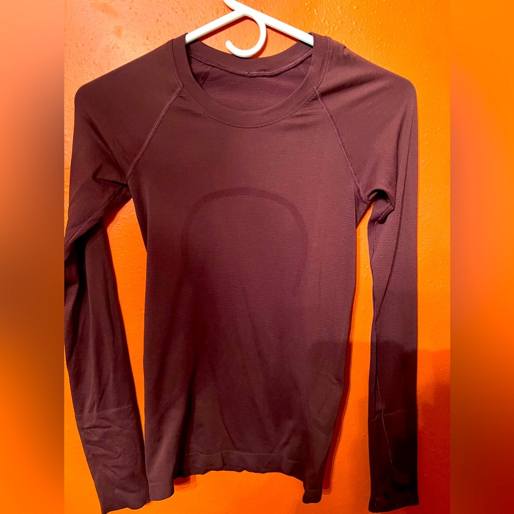 lulu long sleeve - burgundy color.